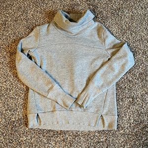 Alo Sweatshirt